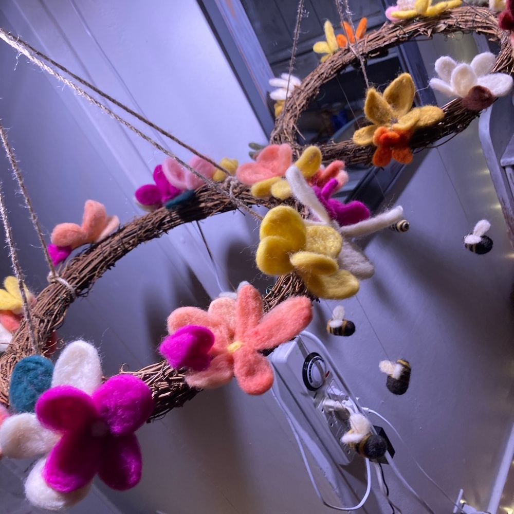 Handmade Needle Felted Crafts… Mobiles. Animals. Flowers . I can make anything!